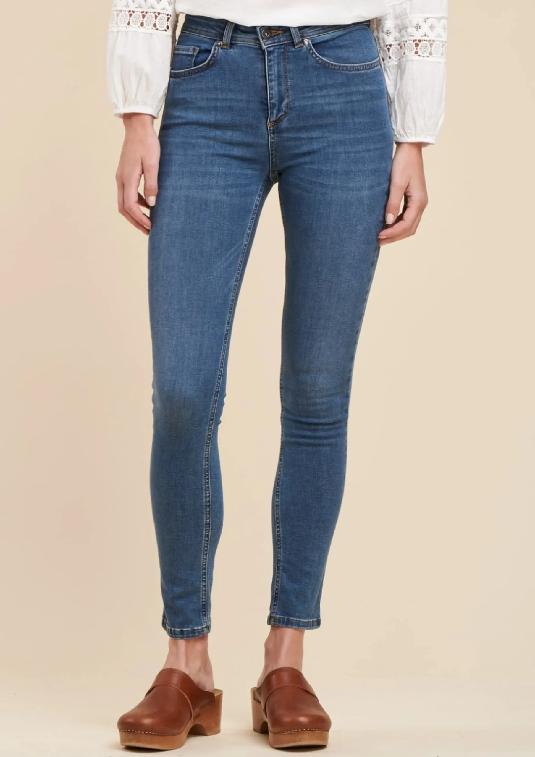 Shop La Fée Maraboutée Jean slim en coton biologique - L/40 Bleu