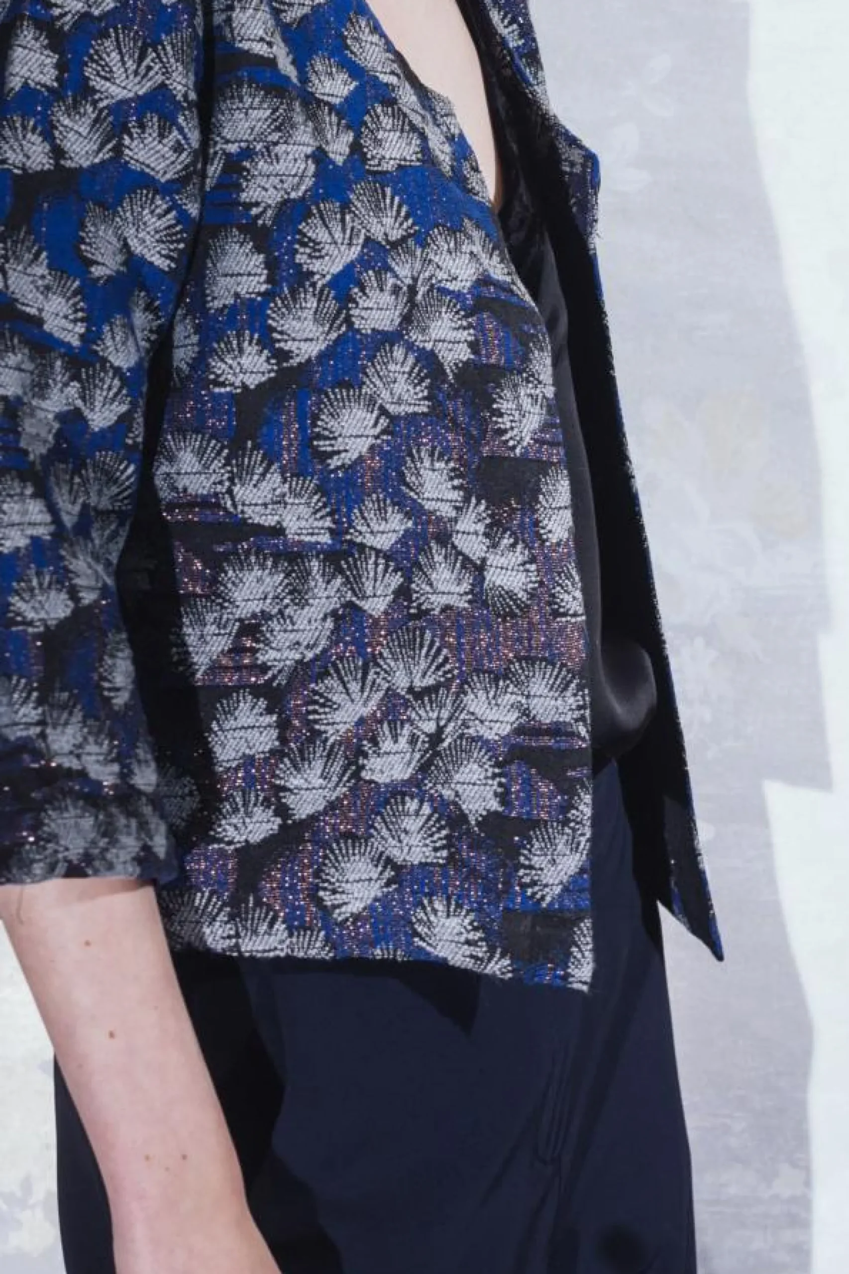 Shop La Fée Maraboutée Veste courte en brocart - S/36 Bleu