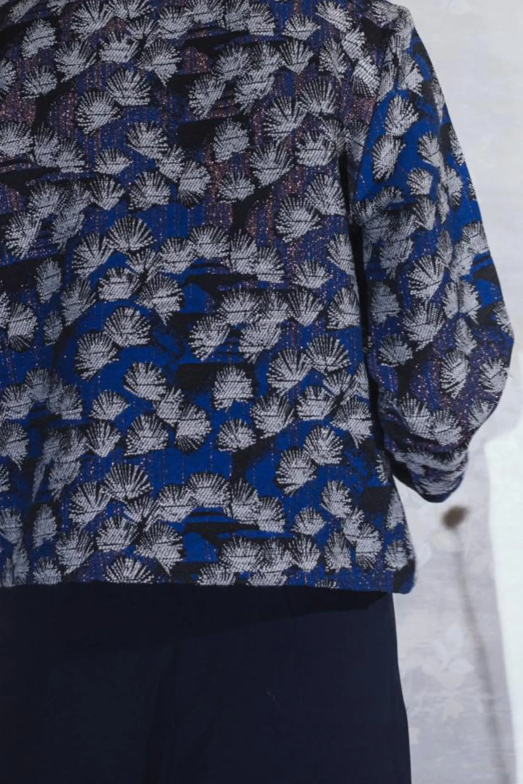 Shop La Fée Maraboutée Veste courte en brocart - S/36 Bleu